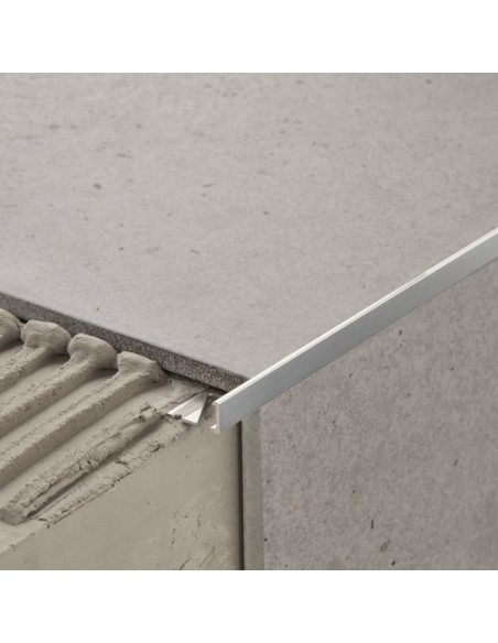 Profilé de finition en aluminium pour carrelage angle droit 10 mm longueur 2,5 m